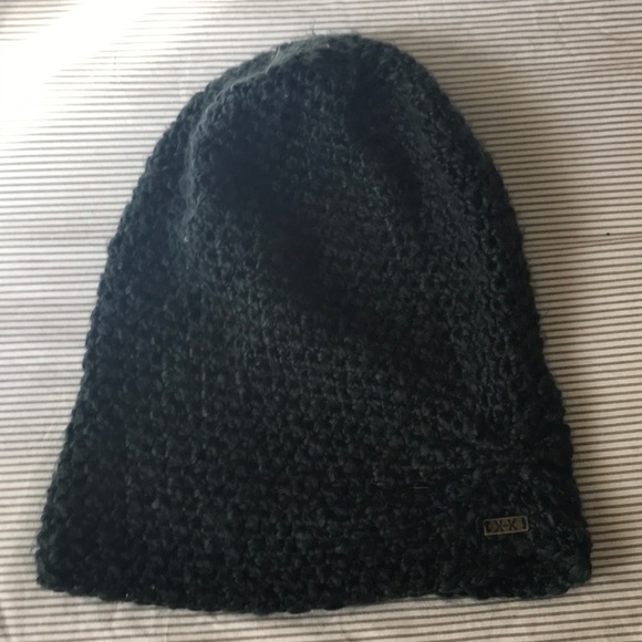 A maroon beanie and and dark green beanie - Picture 3 of 4